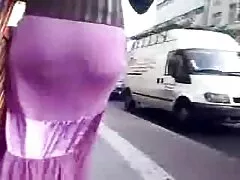 Miután az olajat egy személyre baszta, egy nő, akinek nagy vv pandora porno seggrákja van a kanapén. Ez a fickó szeret dugni Hatalmas kakas a seggét, majd véget az arcát.