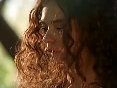 Egy nő mell csodálatos fürdőszoba, ahol a hely el van rejtve. A keret játékvezetője szerint hosszú volt a pálya, szexvideo teljes film és a derékban egyre lazább a melle. A kukkoló követőinek köszönhetően azonban továbbra is a nagy luxus mestere.