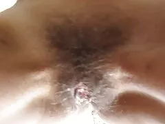 Egy fiatal lány levette a ruháit a casting, szar kakas ügynök, majd feküdt a kanapén fekete, széttárja teljes pornófilm magyarul a lábát.