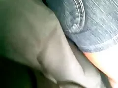Egy fiatal lány, szőke, gyönyörű, reggel felébred, és néz ki az ablakon. A lányok a napon kívül láttak, ha a fiú úgy döntött, hogy felmászik a hegyre. Gyönyörű nők, csoportosuljanak és haladjanak az úton. Amikor a helyszínen ingadozik, úgy döntött, hogy maszturbál a szabadban. A gyerek meztelen, a bicikli szexvideók ingyen online tetején fekszik, gombóc pedig a gonosz karjaiba nedvesíti. Egy pillanat múlva a baba csaj szórakozik a hegyen, fantasztikus orgazmust szenved.