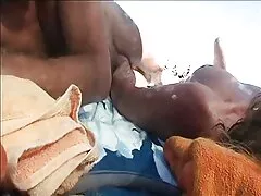 Baszd meg a seggét, mint tiszta. Aranyos lány időt tölteni egy helyen egy férfival. Ő nagyon boldog, porno film magyarul békés levetkőzni egy csinos lány. Lefeküdt az ülésre és a szexre.